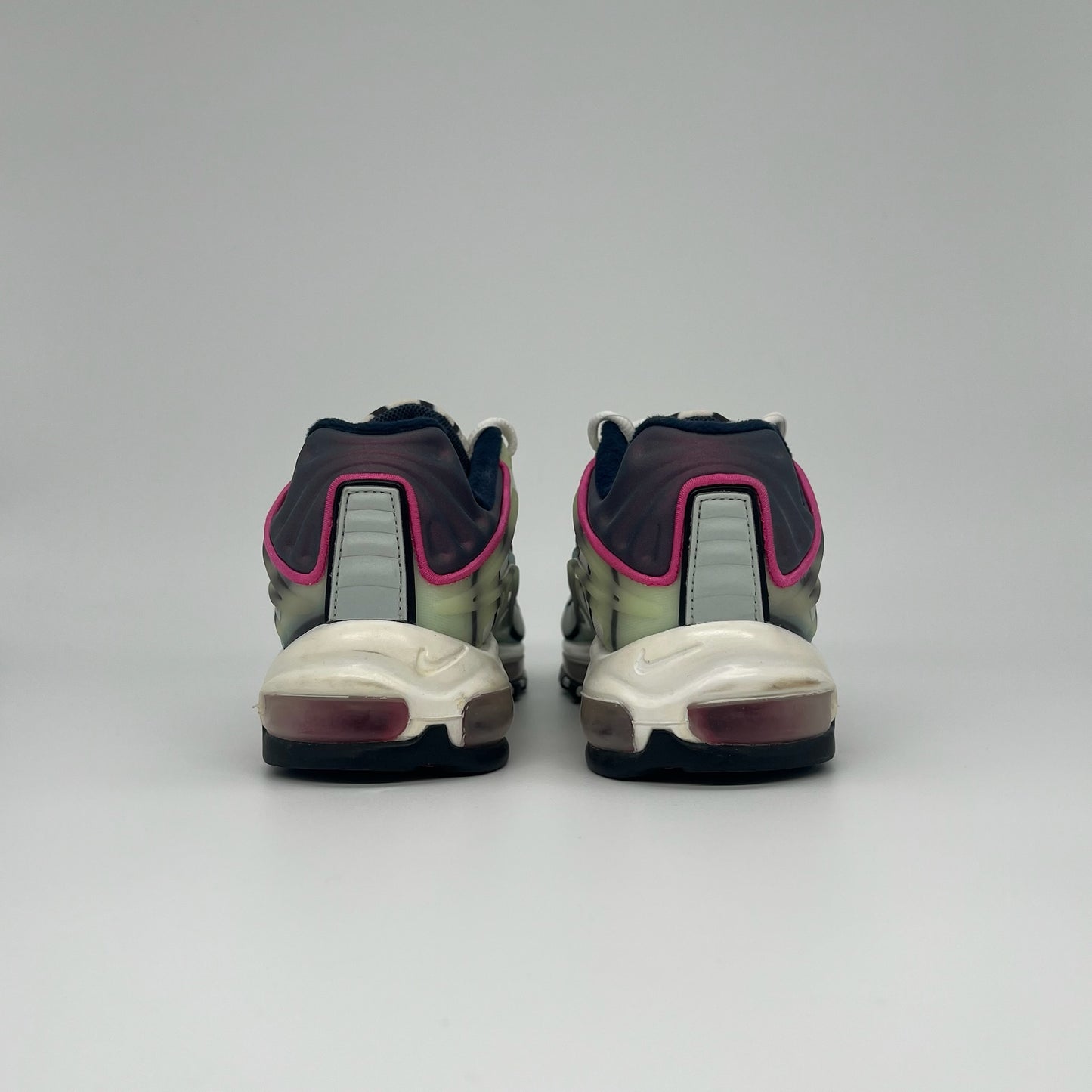 Nike Air Max Deluxe