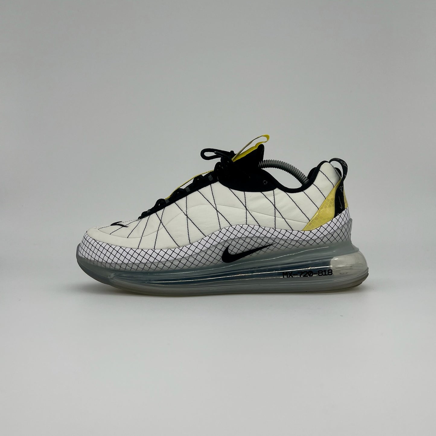 Nike Air MX-720-818