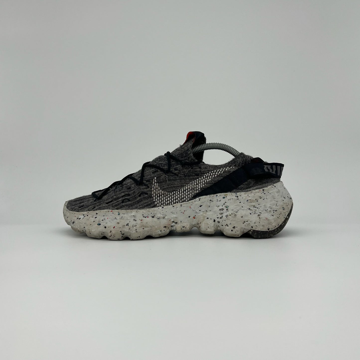 Nike Space Hippie 04