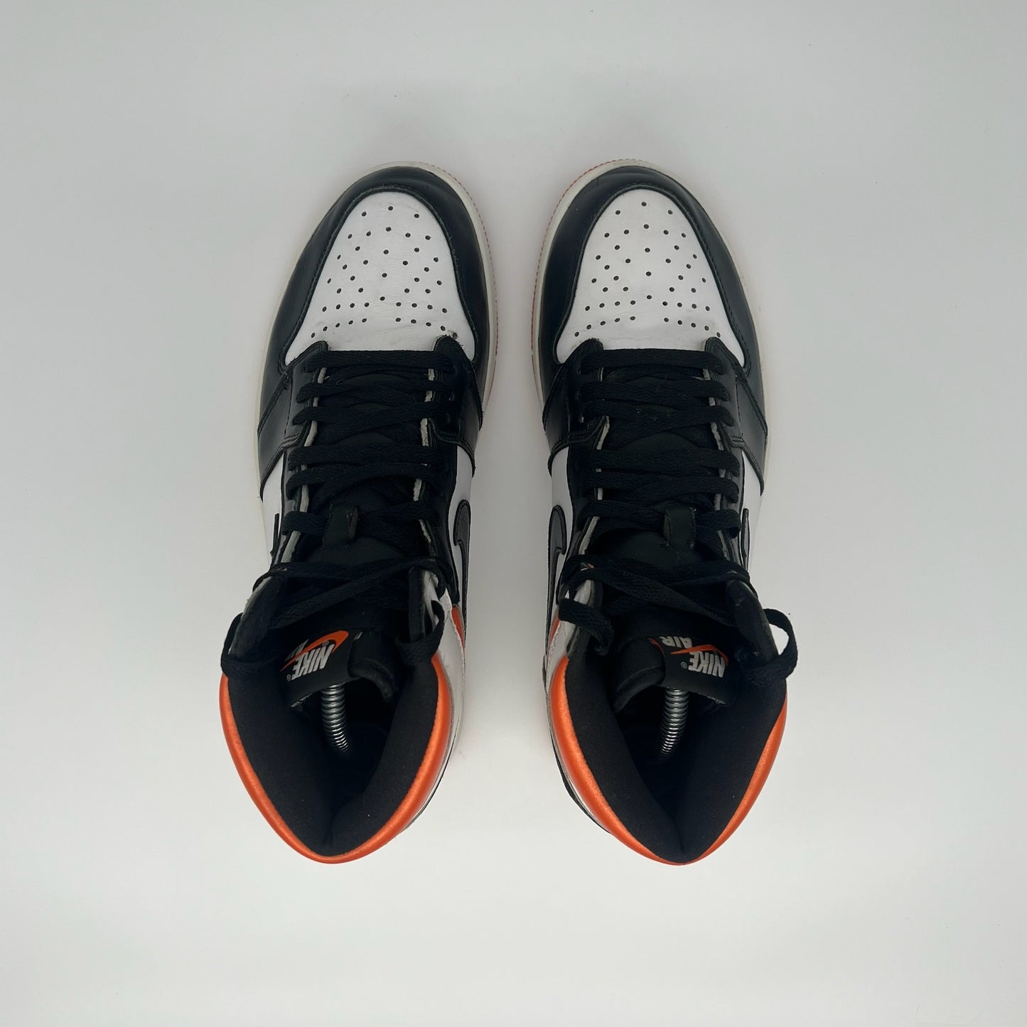 Nike Air Jordan 1