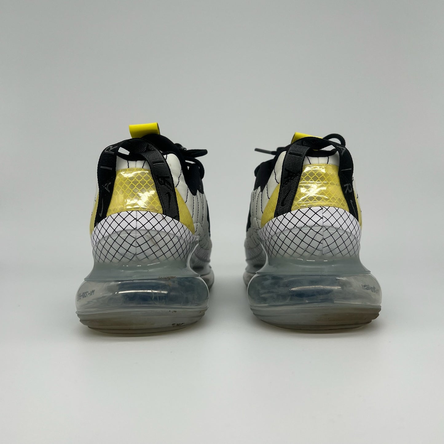 Nike Air MX-720-818