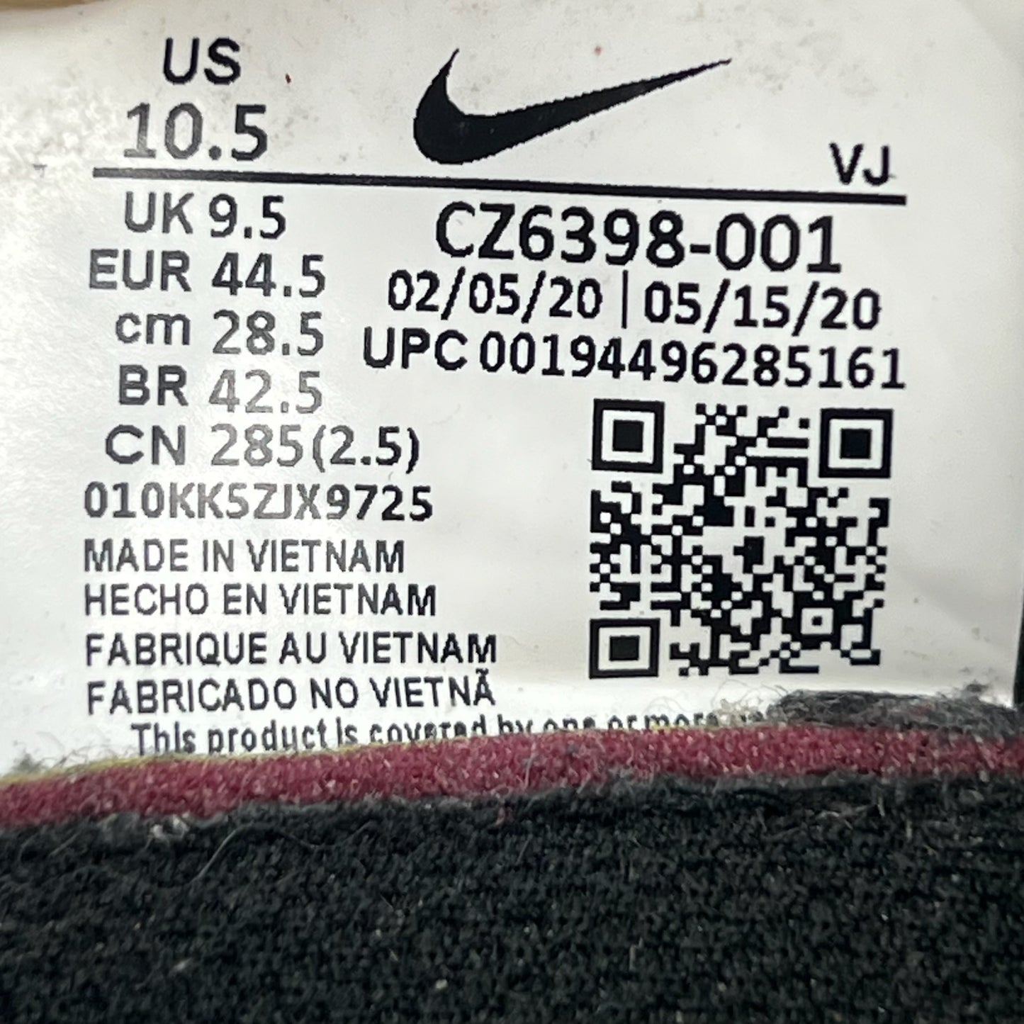 Nike Space Hippie 04