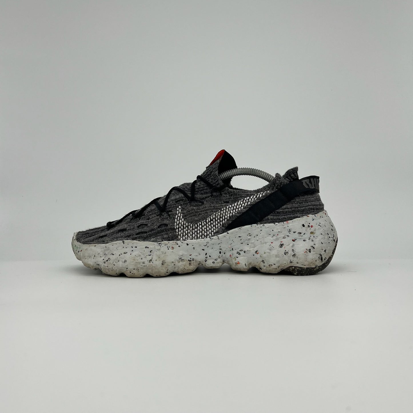 Nike Space Hippie 04