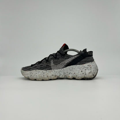 Nike Space Hippie 04