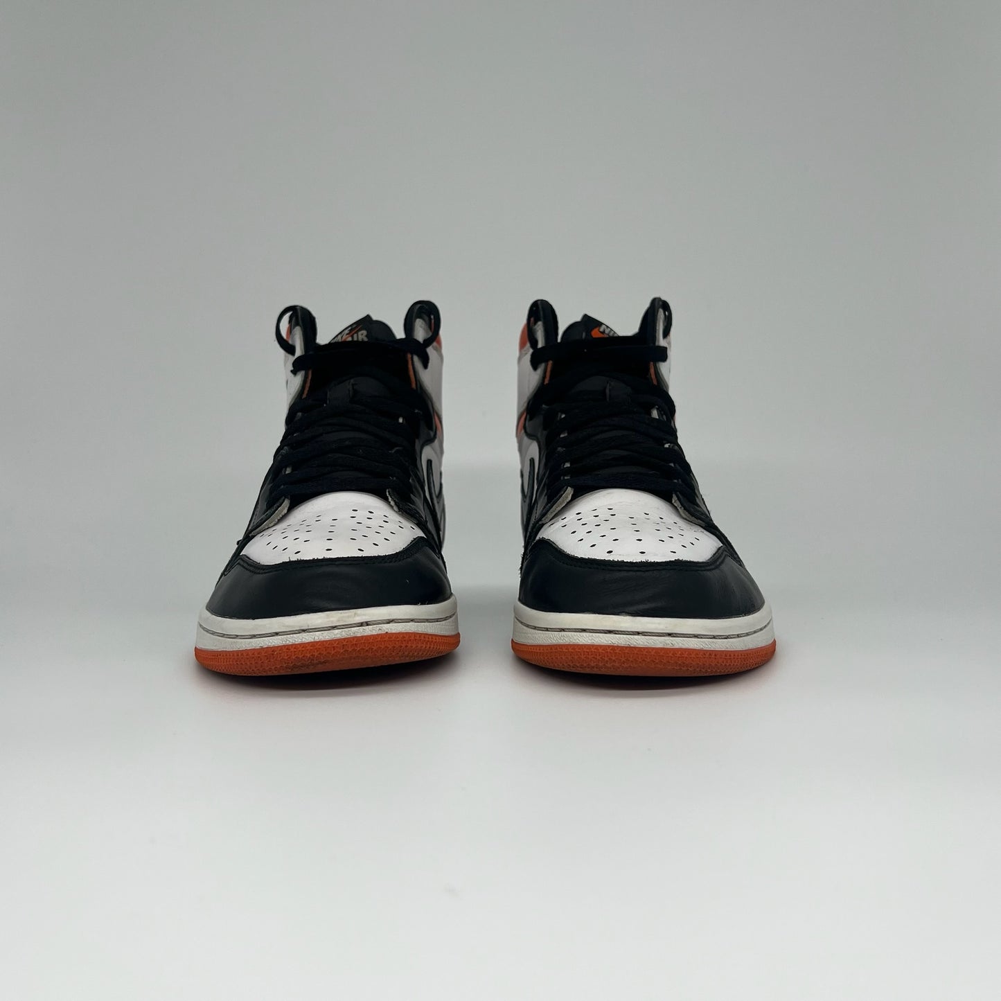 Nike Air Jordan 1