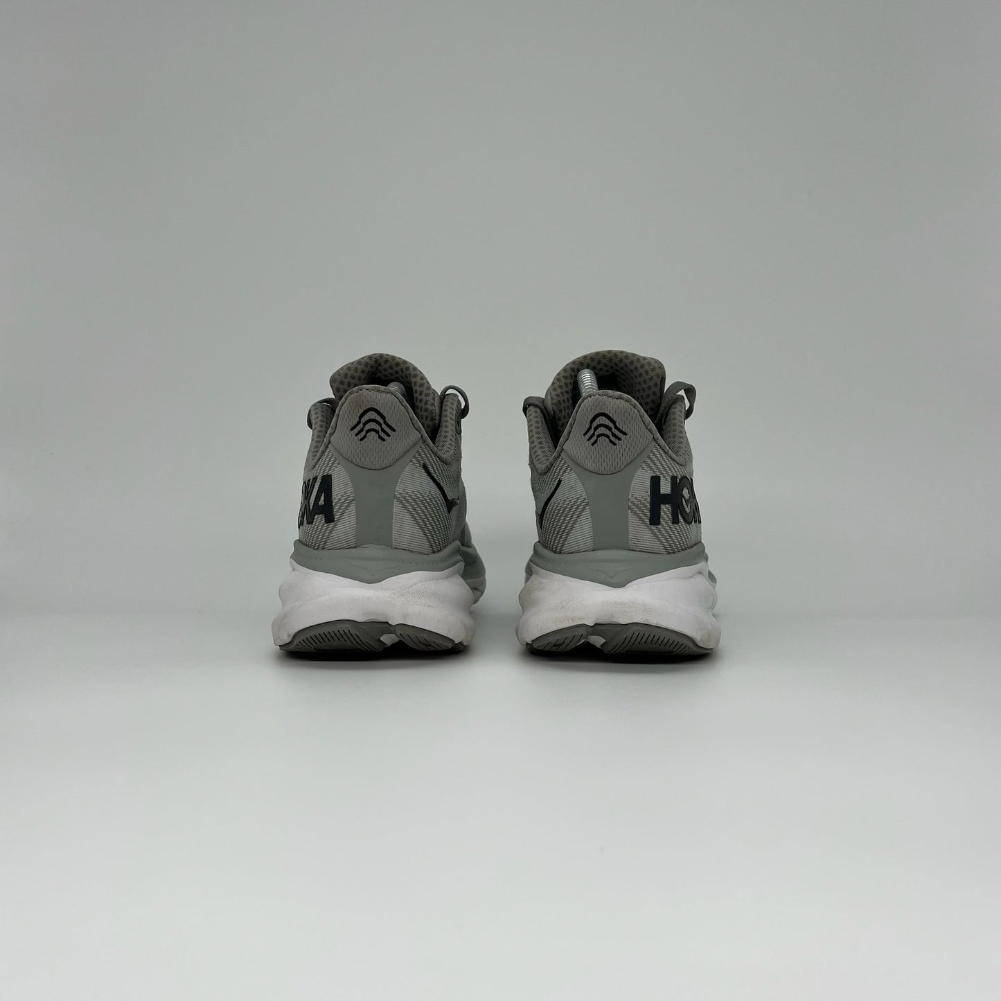 Hoka Clifton 9