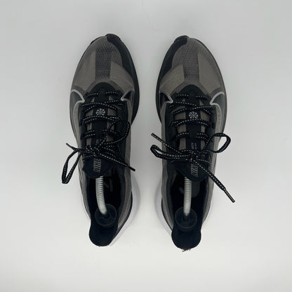 Nike Zoom Gravity