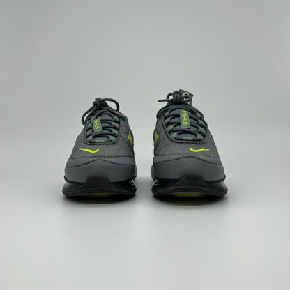 Nike Air MX-720-818