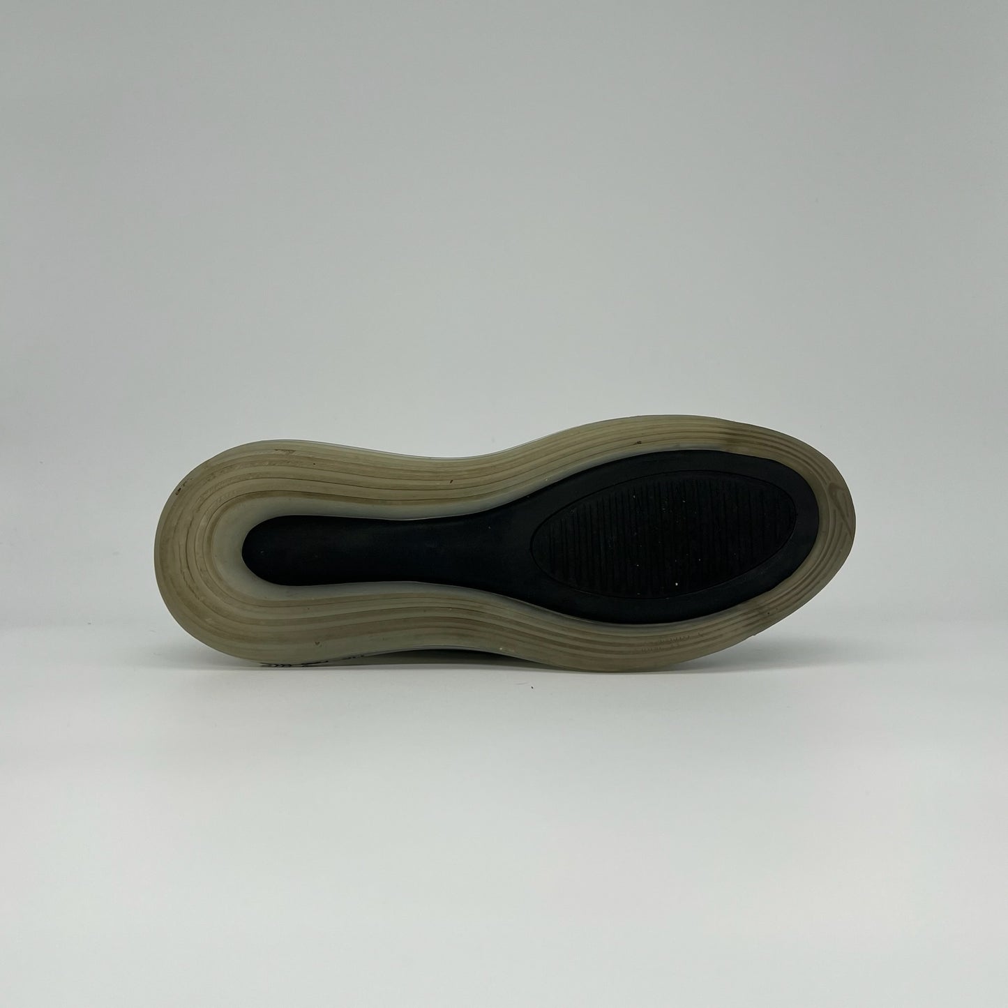 Nike Air MX-720-818
