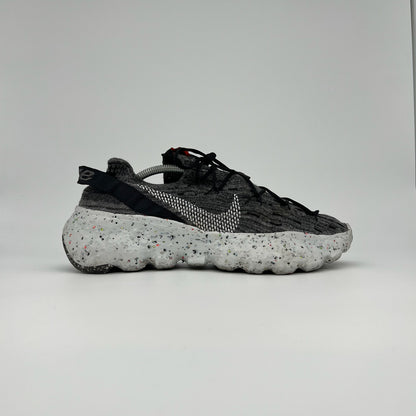 Nike Space Hippie 04