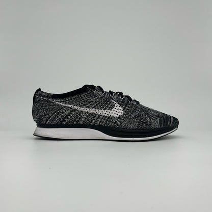 Nike Flyknit Racer