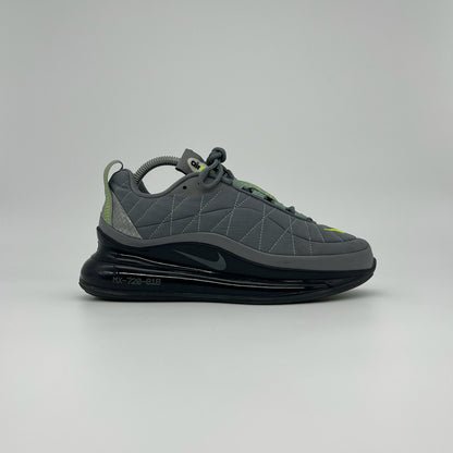 Nike Air MX-720-818