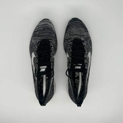 Nike Flyknit Racer