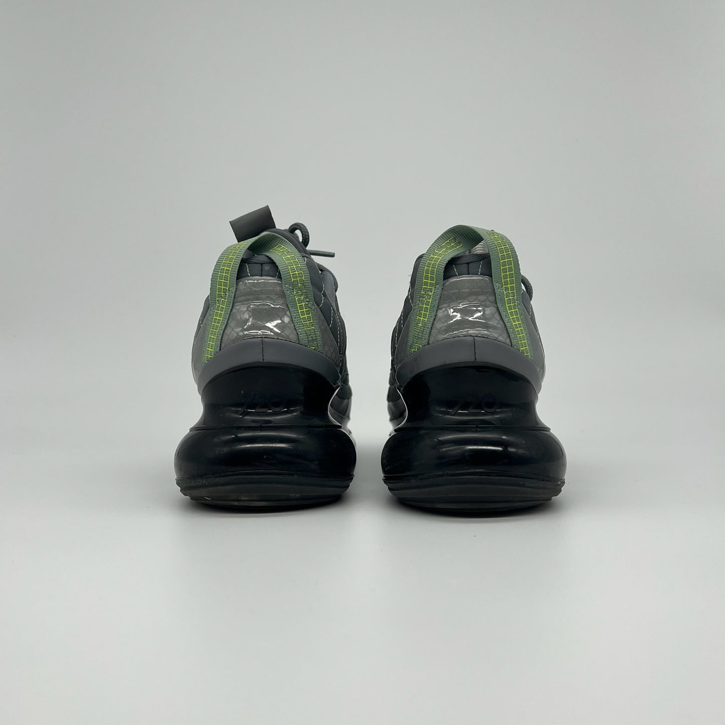 Nike Air MX-720-818