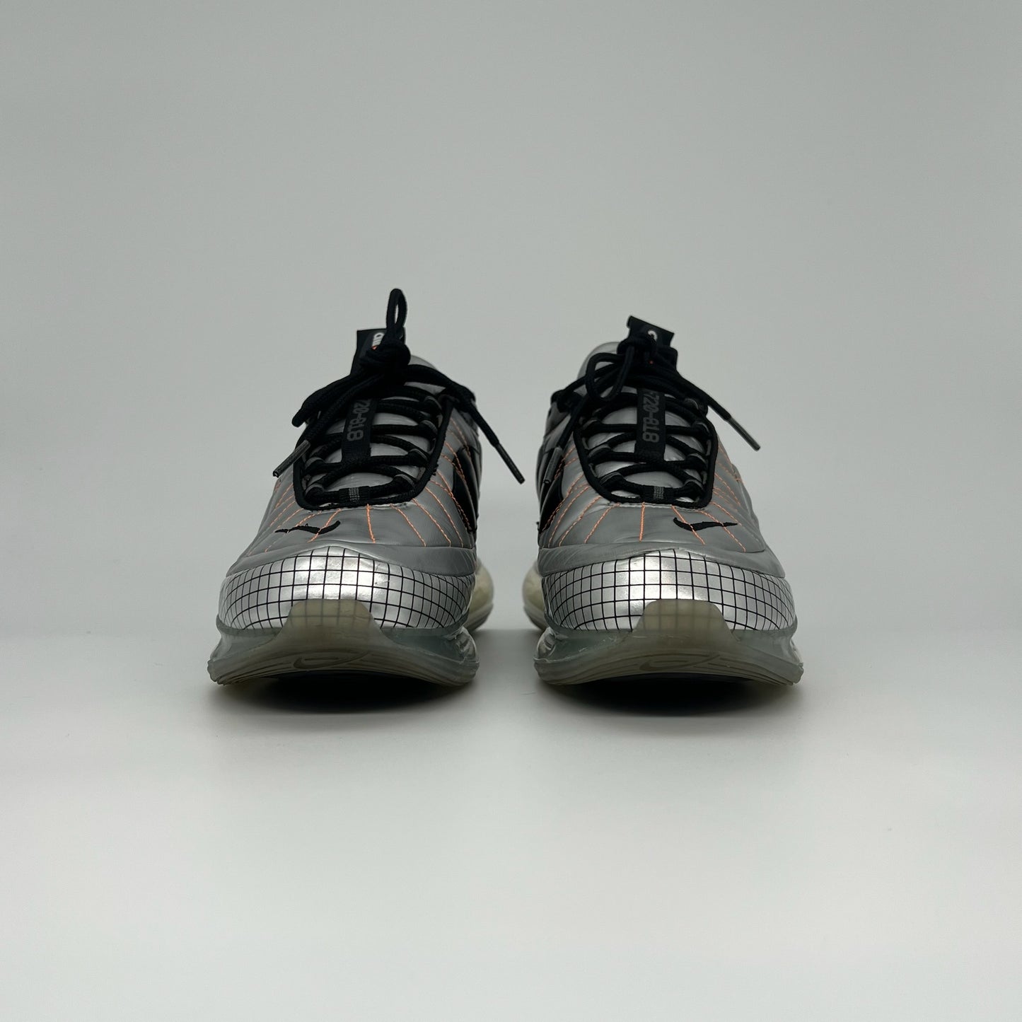 Nike Air MX-720-818