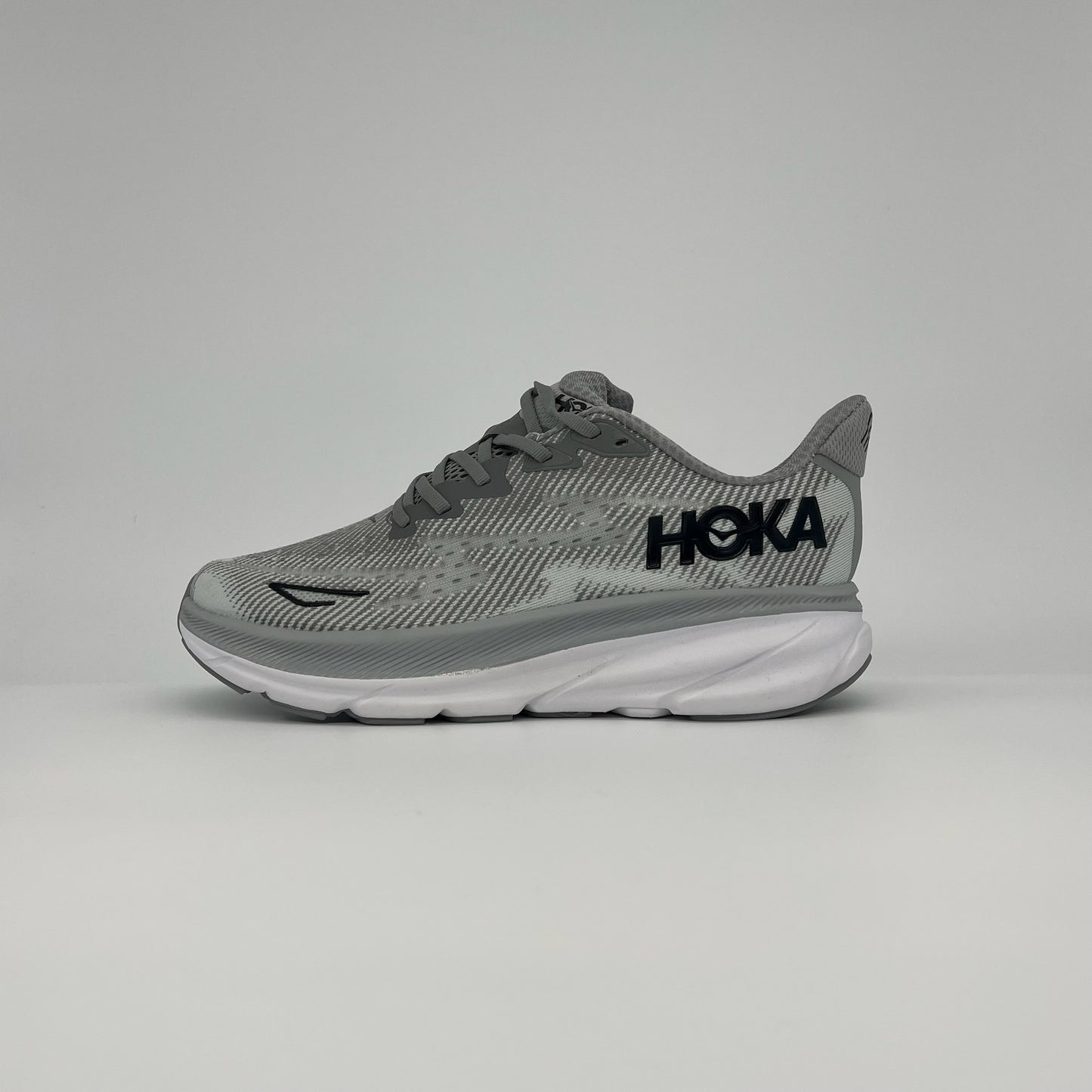 Hoka Clifton 9
