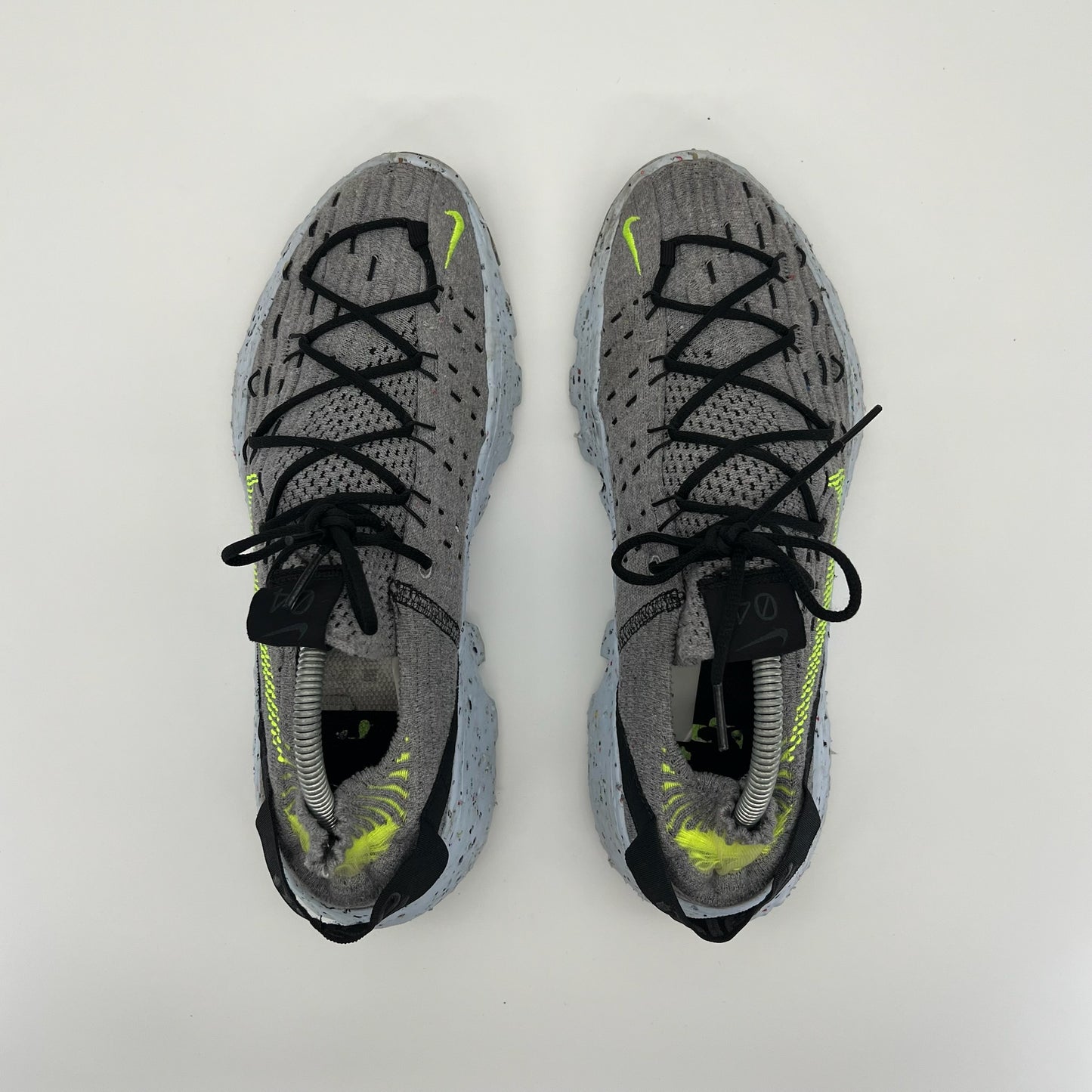 Nike Space Hippie 04