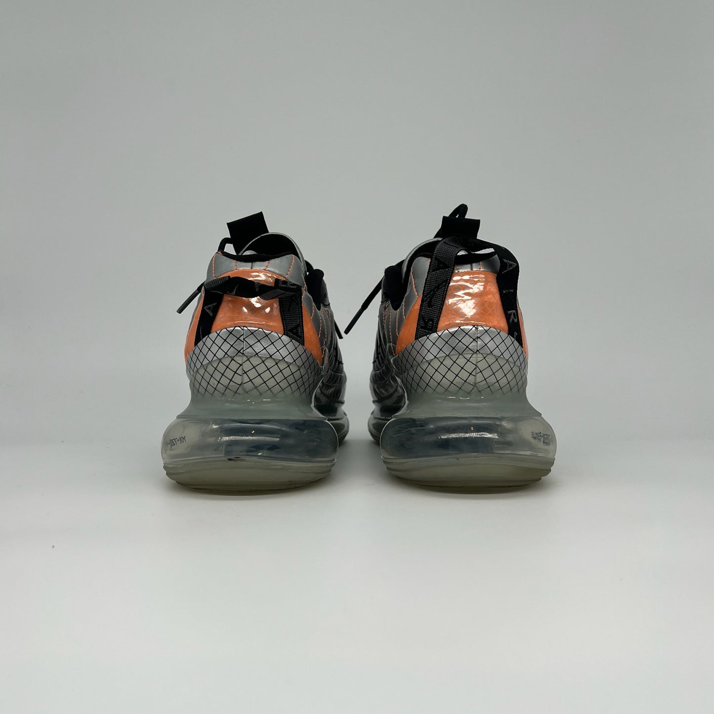 Nike Air MX-720-818