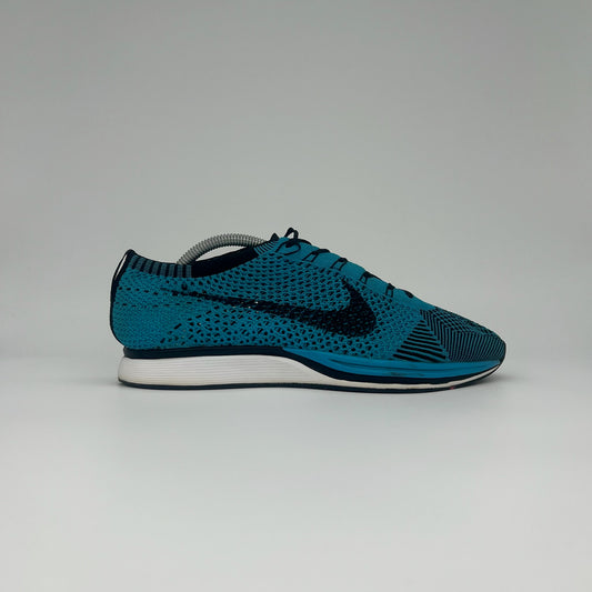 Nike Flyknit Racer