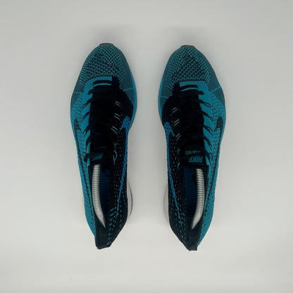 Nike Flyknit Racer